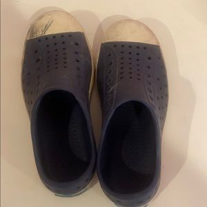 Navy size 12 natives